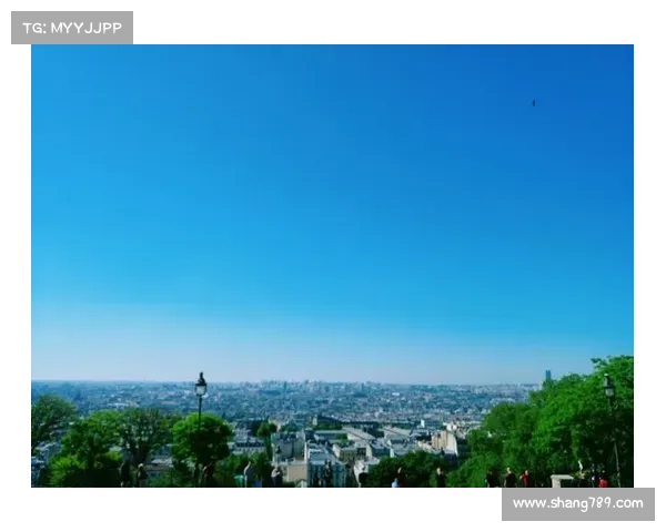 环法香街收官传统调整 蒙马特高地爬坡增添赛道悬念提升赛事观赏性